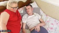 Redare Mama Agila La Futai De Un Barbat Pervers Cu Pula Mare