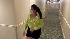 Abspielen Sie fickt ihre Latina im Hotelzimmer