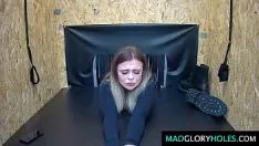 Redare O Leaga Pe Aceasta Femeie De Maini Si Apoi O Fute Toata Ziua