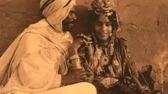 Jouer Une nuit dans un harem maure: orgie vintage rétro avec des chattes poilues